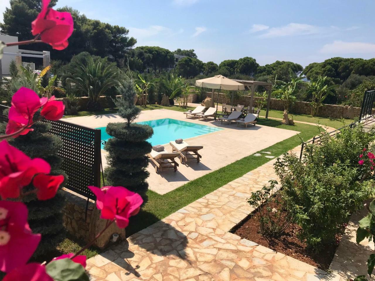 Dolce Vita East Svoronata Bagian luar foto