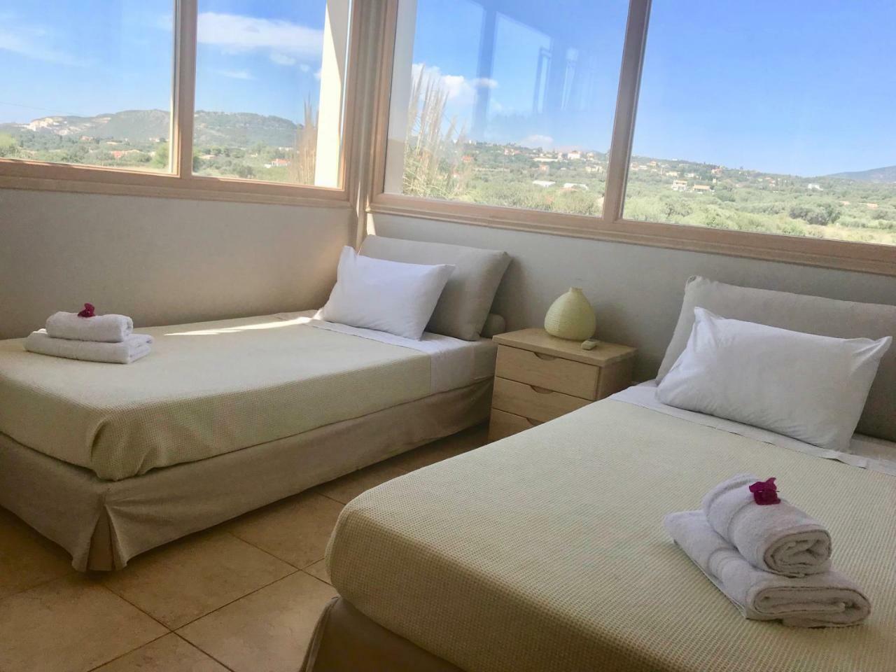 Dolce Vita East Svoronata Bagian luar foto